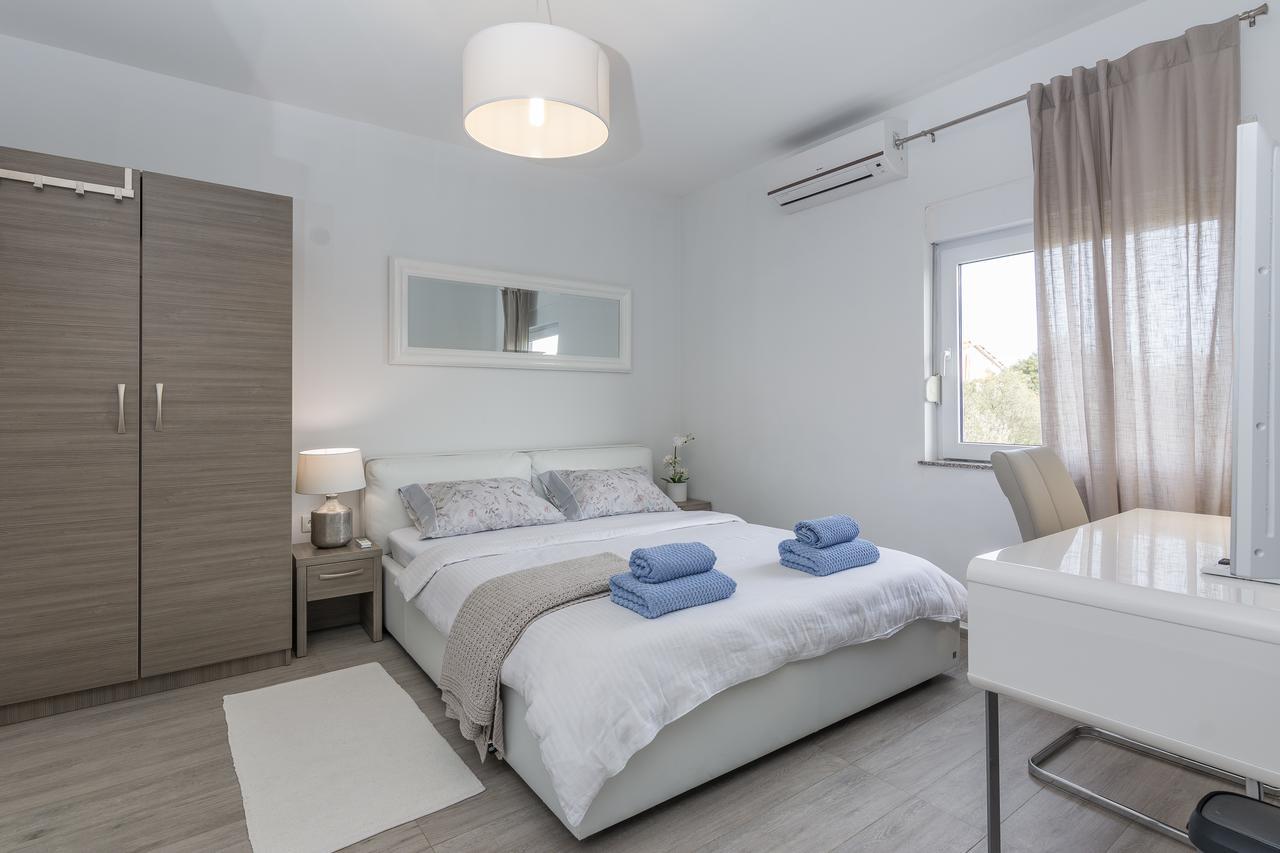Lalic Gallery Villa Bibinje Ngoại thất bức ảnh